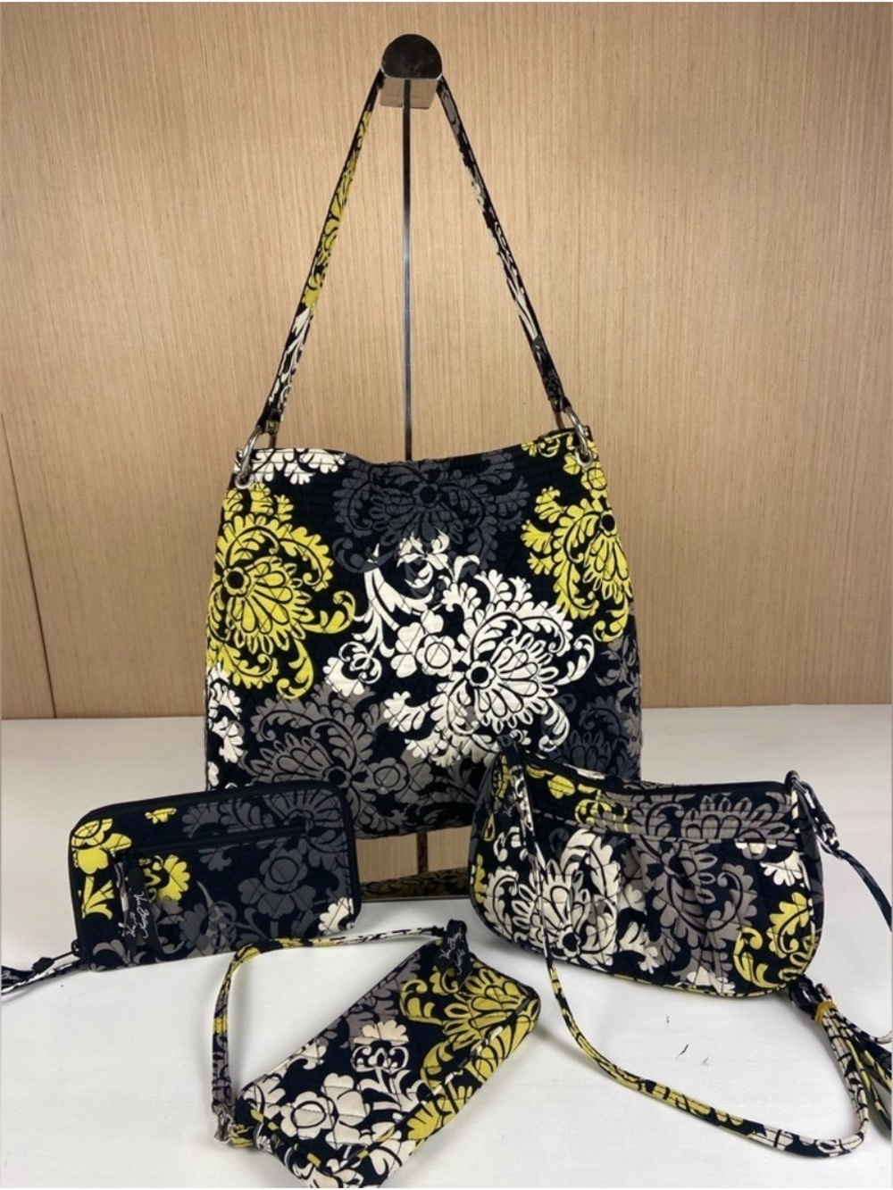 Vera Bradley Baroque 4 Piece Matching Set Tote Purse Wallet Wristlet